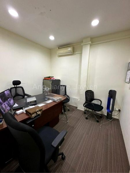 Shop / Shophouse for Sale in  Roberts Lane - Image 6